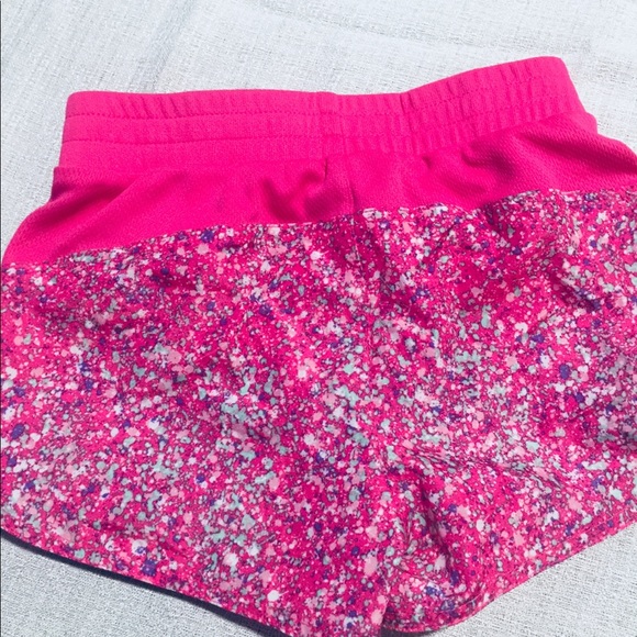 NWOT champion 🧒 short - Picture 2 of 2